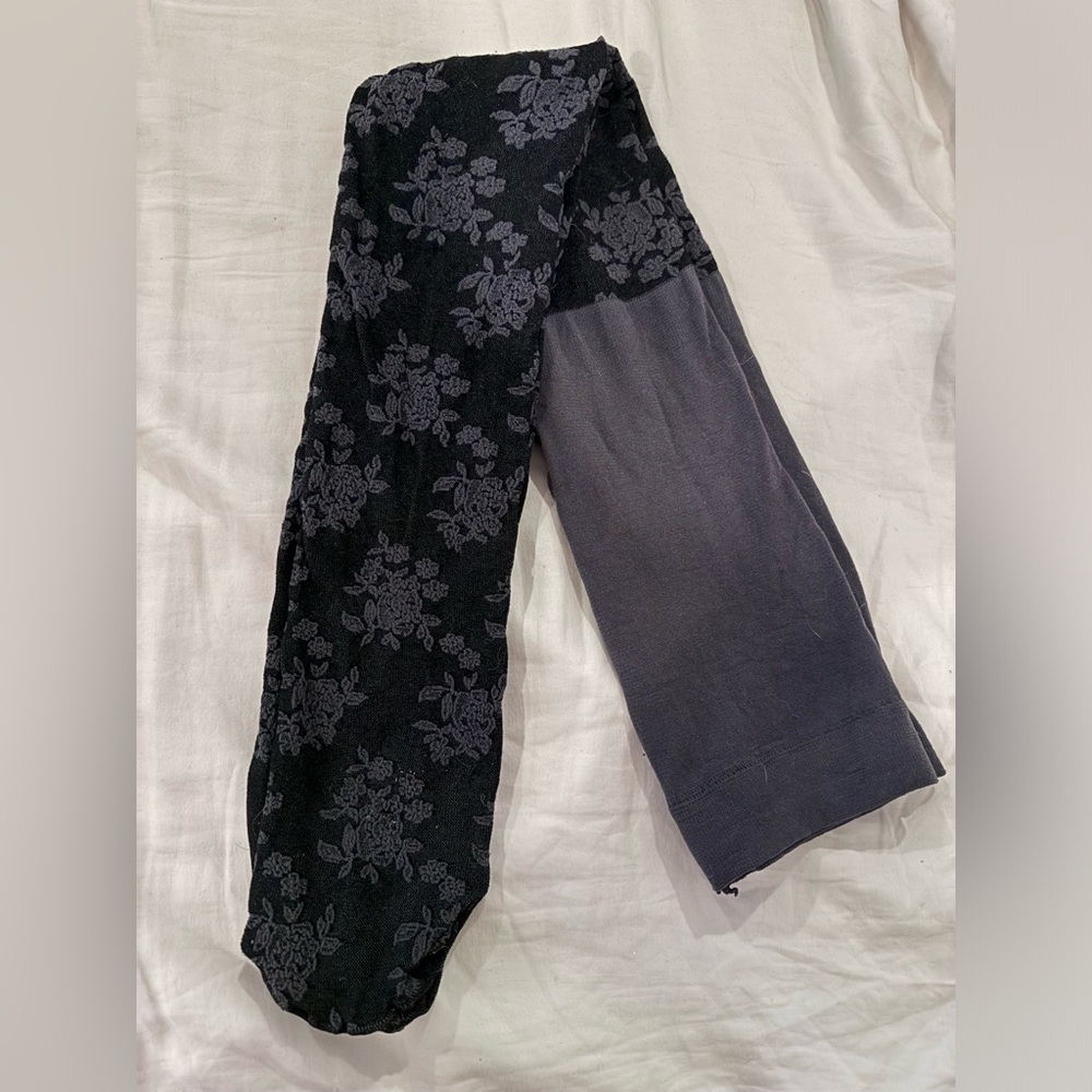 Rose tights